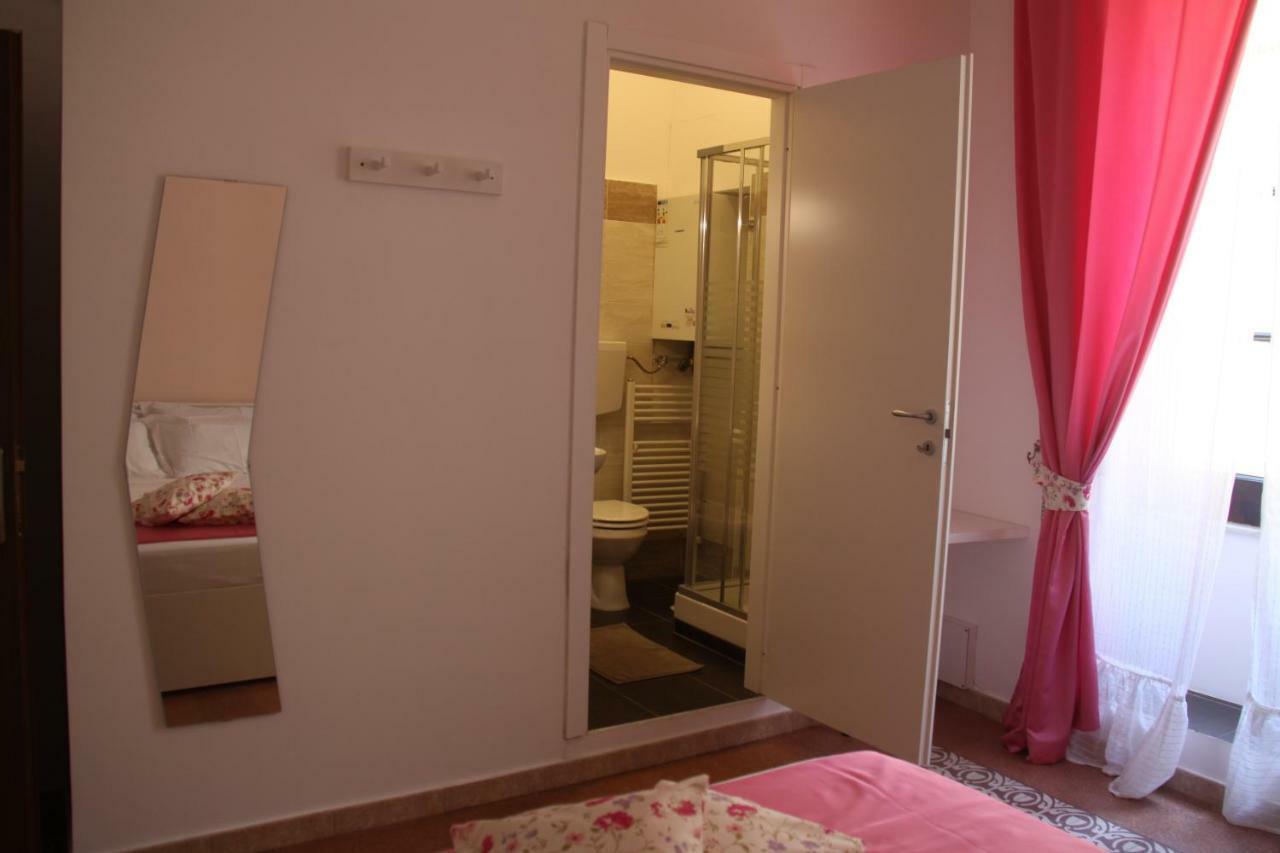 B&B Le Porte Di Napoli エクステリア 写真