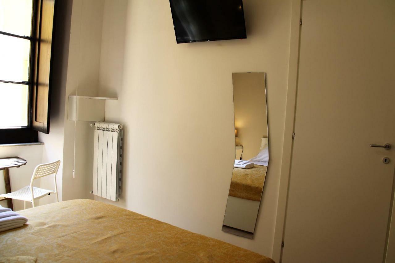 B&B Le Porte Di Napoli エクステリア 写真