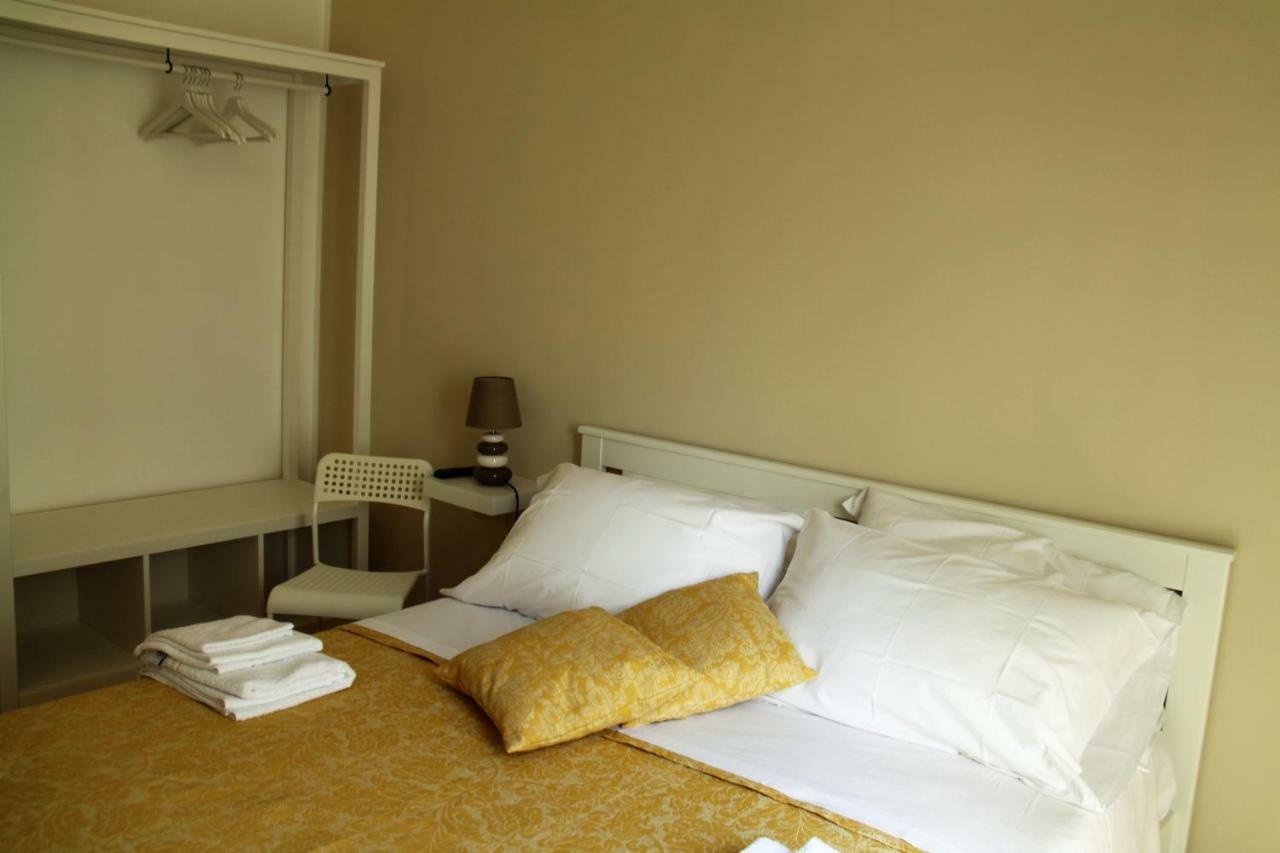 B&B Le Porte Di Napoli エクステリア 写真
